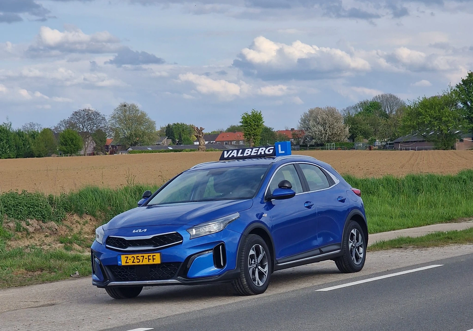 Lesauto-Valberg.png Mijn nieuwe lesauto Valberg
